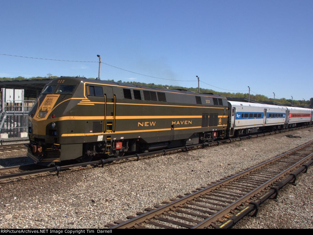 MNCR 222 easing away.